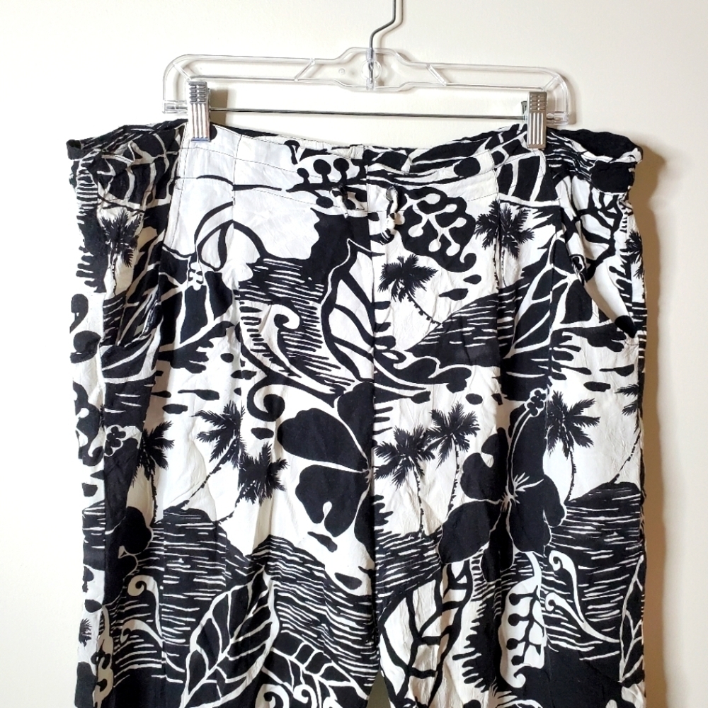 Jam's World Hawaiian Botanical Floral Island Classic Crop Pants - Picture 3 of 13